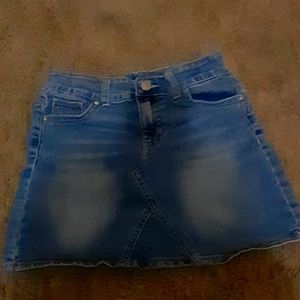 Kids denim skirt (7-8)